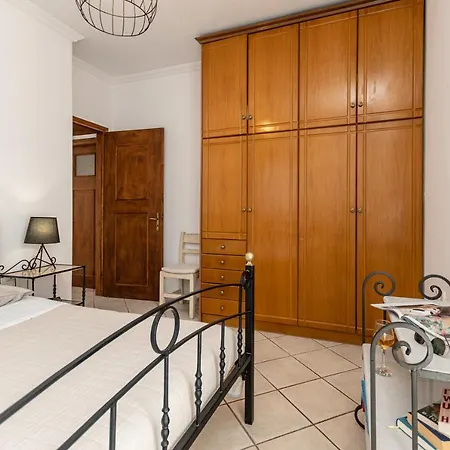 Apartment Naxian View *